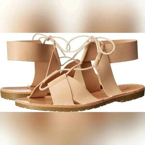 NEW DIRTY LAUNDRY Beige Lace Up Ankle Strap Sandals Gladiator Size 7‎ Flat Shoes